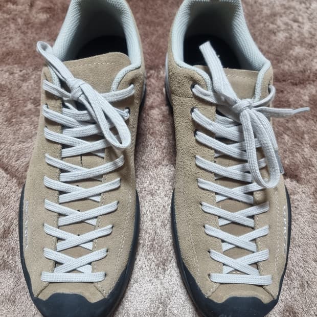 [새상품] 스카르파 모히토 FOSSIL 42(270)사이즈