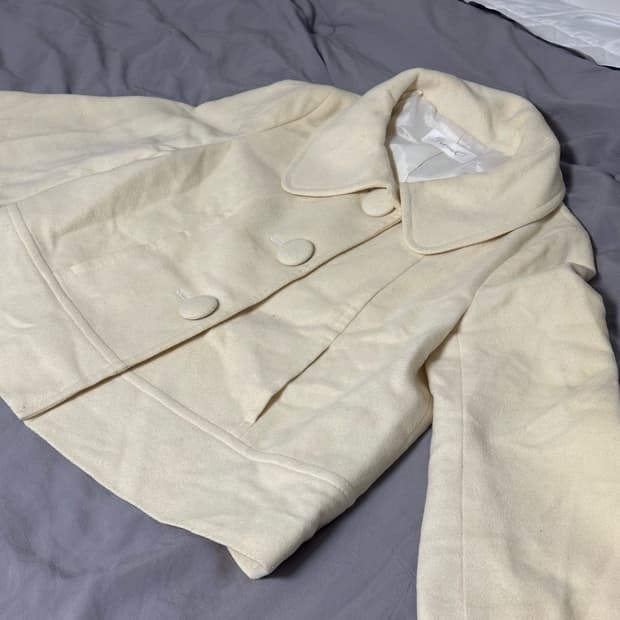 Feroux 울 앙고라 아이보리 숏코트