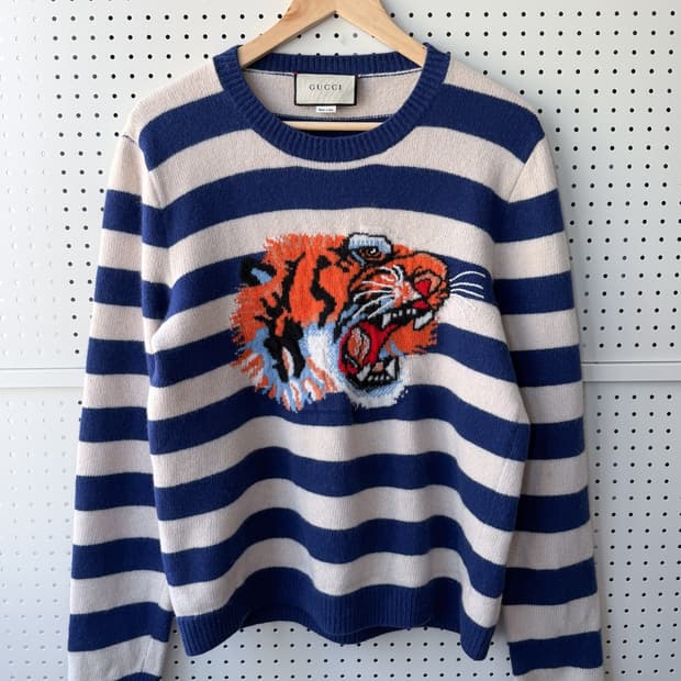 구찌 18S/S 타이거 헤드 러브 스트라이프 니트