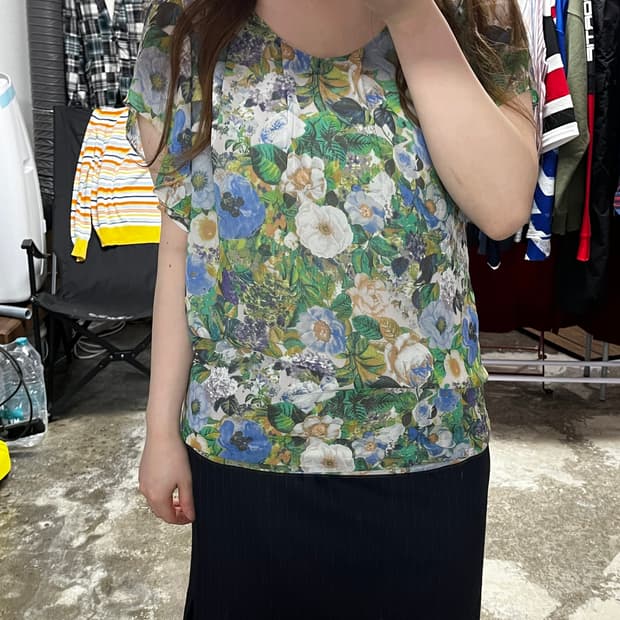 (새상품) Flower blouse 블라우스 