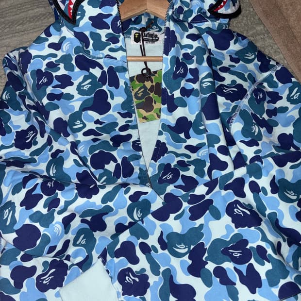 (새상품)베이프 abc 샤크후드(비닐,택 포함)