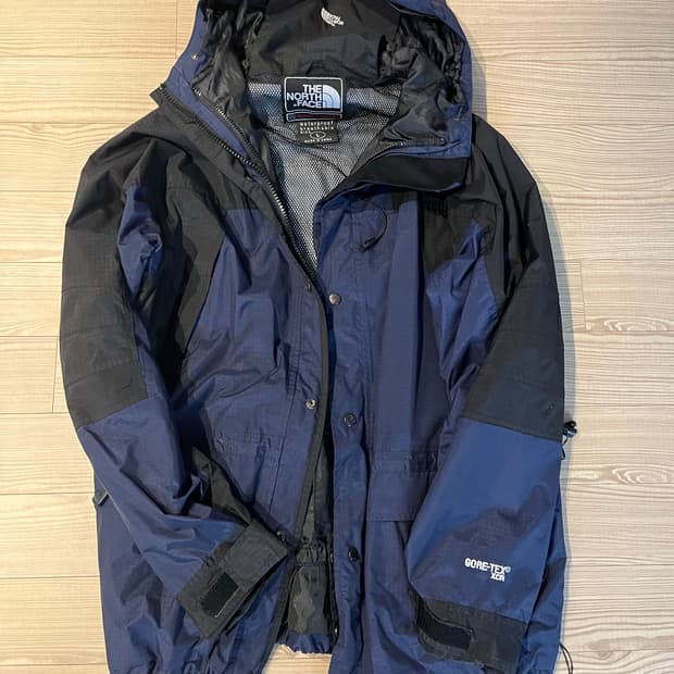 노스페이스 고어텍스 빈티지 바람막이