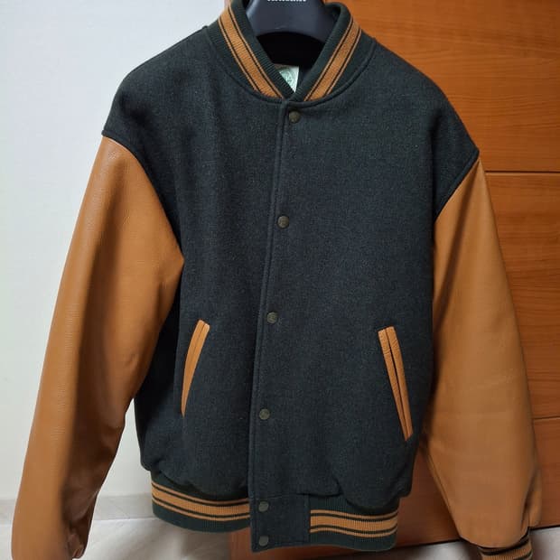 [M] 듀테로 바시티자켓