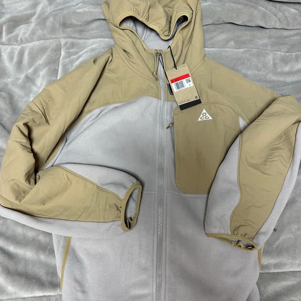 나이키 ACG 우프 트리 플러스 바람막이 새상품 L