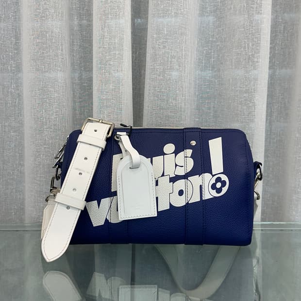 루이비통 BTS에브리데이 시티키폴 크로스백