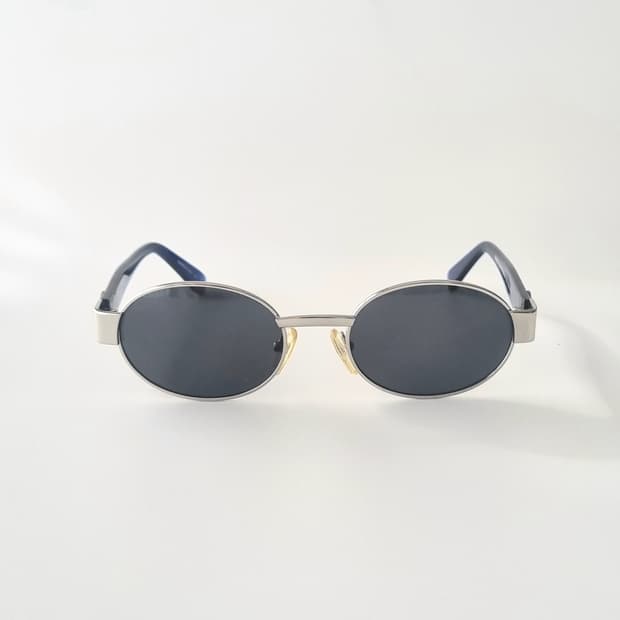 데드스탁 유니크한 오벌쉐임 선글라스