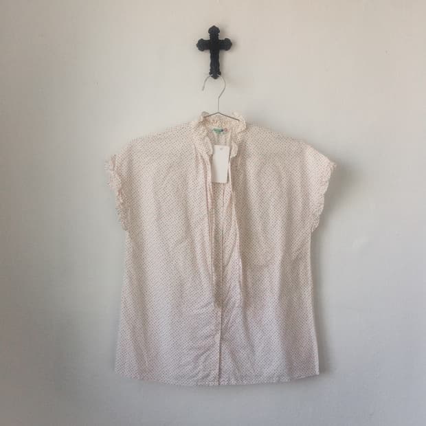 Tied dot pattern blouse