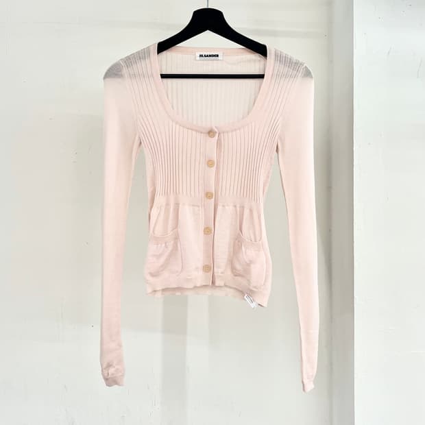 질샌더 핑크 립 니트 가디건