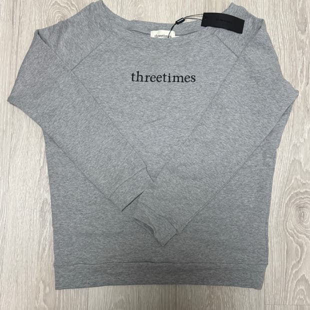 쓰리타임즈 베이직 로고 오프탑