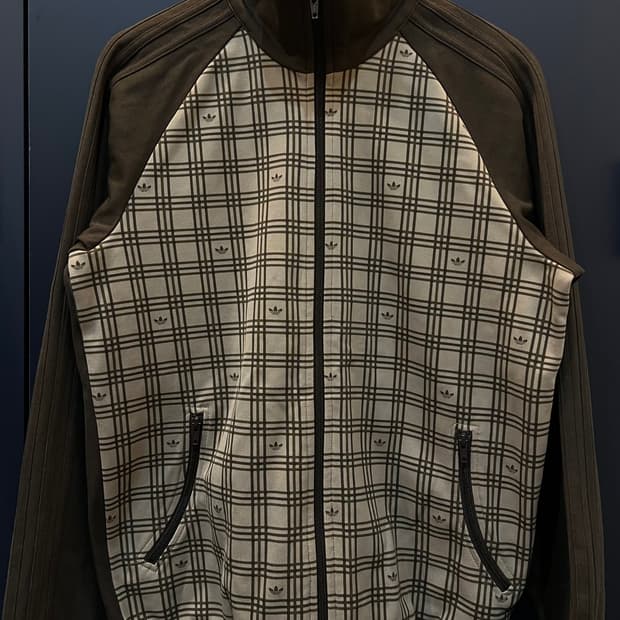 아디다스 파이어버드 모노그램 초코브라운 져지