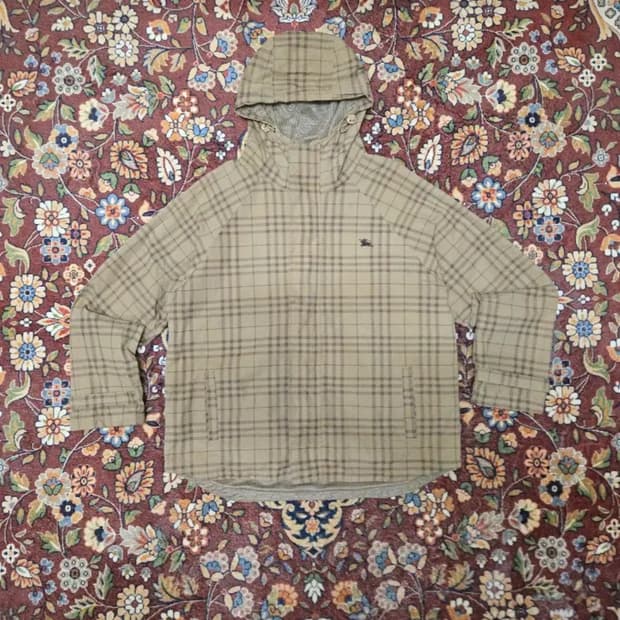 [L] 버버리 블루라벨 노바체크 후드 자켓