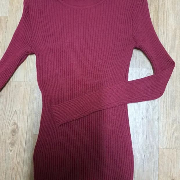 와인색 스판성이 좋아서 편한 니트 55. ~66