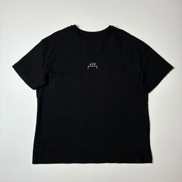 어콜드월 A-COLD-WALL 브래킷 반팔 티셔츠 PN8565