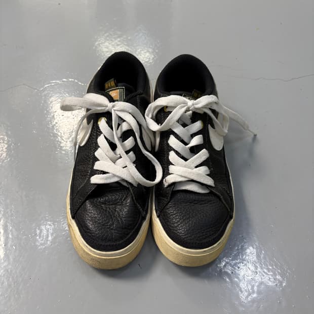 230 나이키 레거시 스니커즈 운동화 0406J