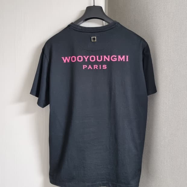 우영미 백로고 반팔