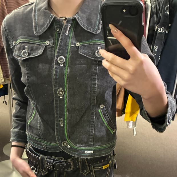 OS)Japanese vintage 여성 스티치 흑청 데님자켓