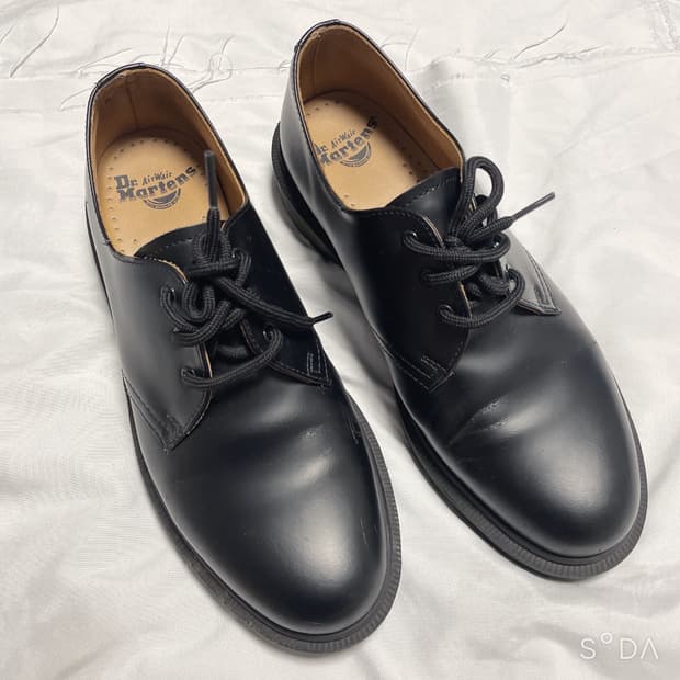 닥터마틴 1461 블랙 로퍼
