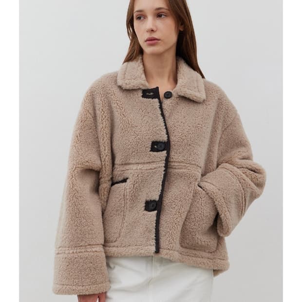 마리루즈 털자켓