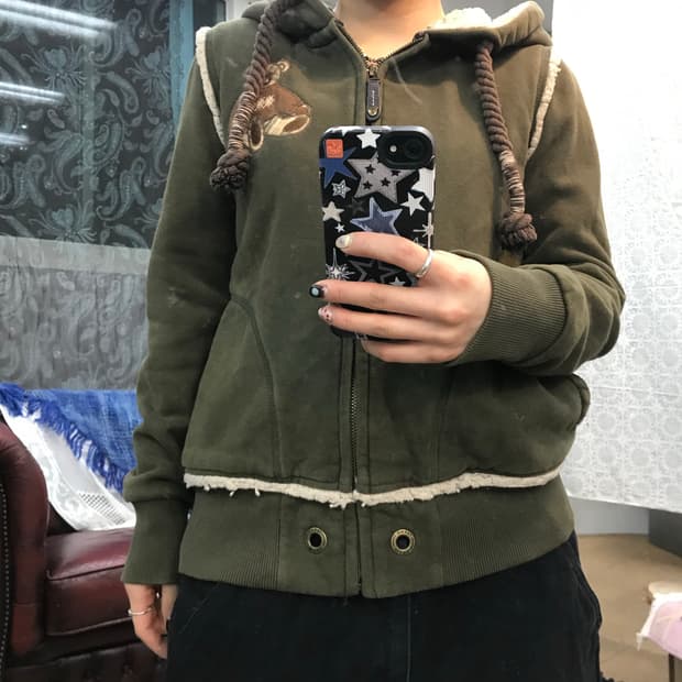 티니위니 양털 기모 패치 후드집업 