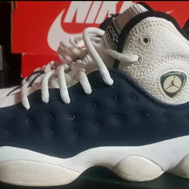 나이키 에어 조던 점프맨 팀 2 '남흰'