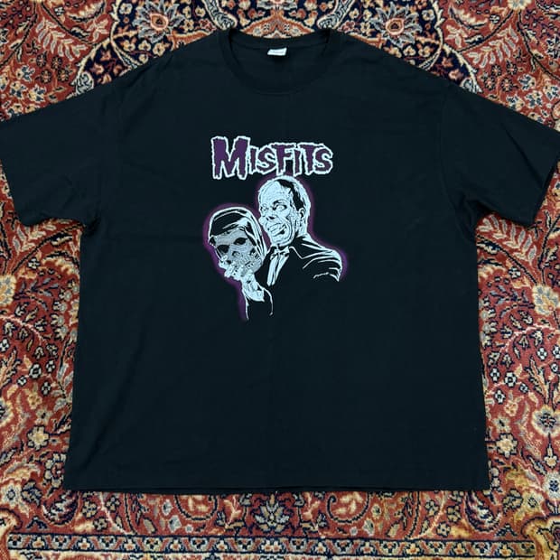 (XL) 피어스 미스피츠 티셔츠