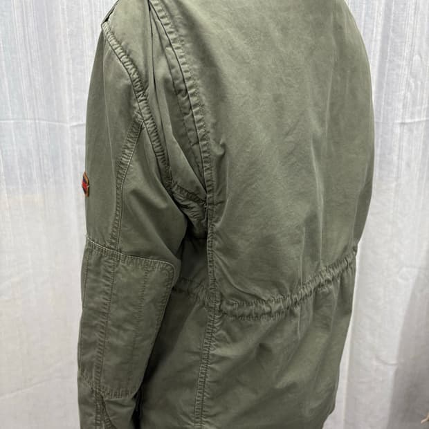 타미힐피거 포켓 패치로고 카키 야상 자켓