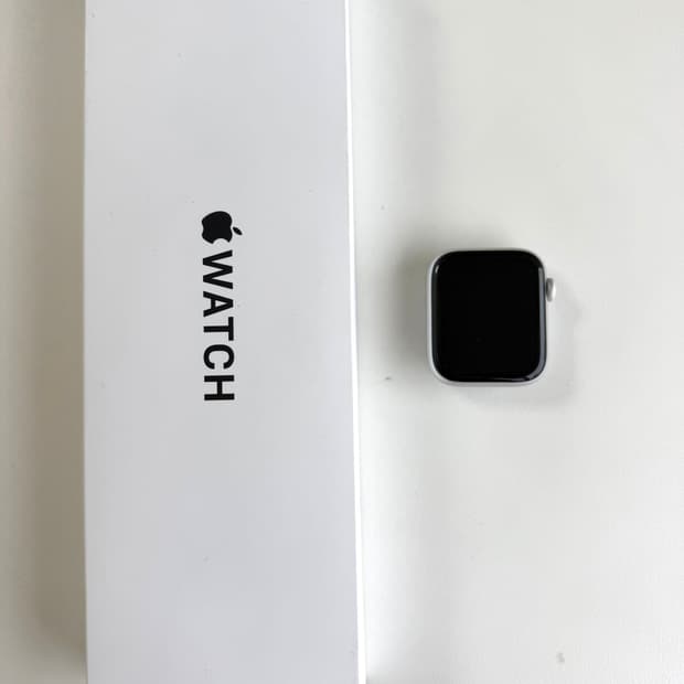 애플워치 se2 44mm 실버 셀룰러 배터리 성능 100%