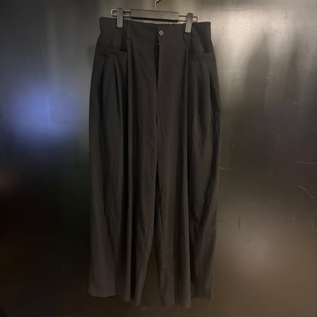 송지오옴므 레벨 볼륨 린넨 와이드팬츠 블랙