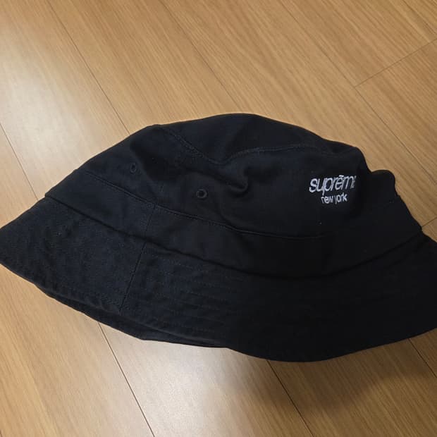 슈프림 버킷햇 