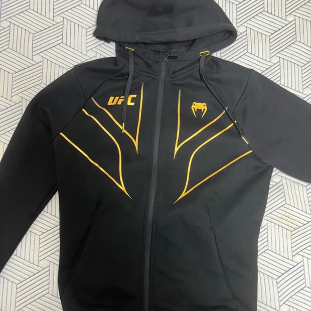 UFC 베넘 후드집업 M