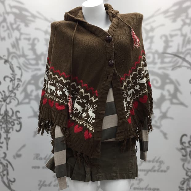 Nordic pattern fringe hooded knit cape