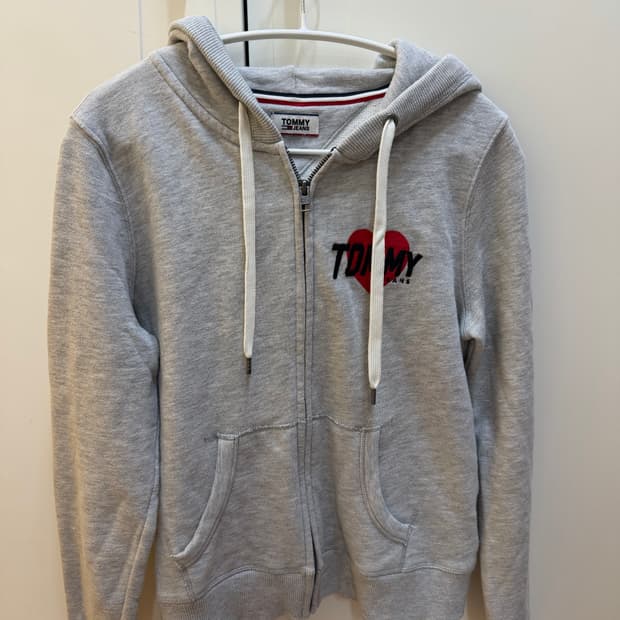 타미하트 후드집업