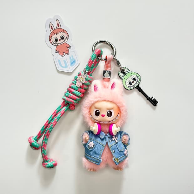 🙊미니라부부 내 마음속 비밀번호”U”커스텀키링