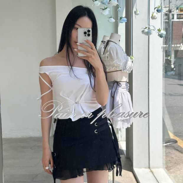 페인오어플레져 페오플 루비후크탑 화이트 ruby hook top 나시 티