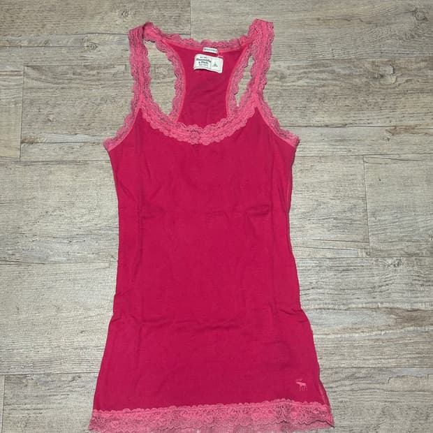 아베크롬비 핫핑크 레이스 나시