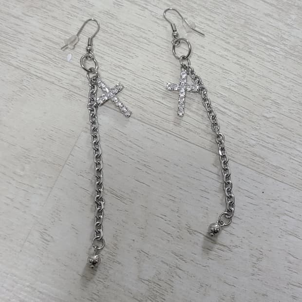 레체빈 십자가 서지컬스틸 귀걸이