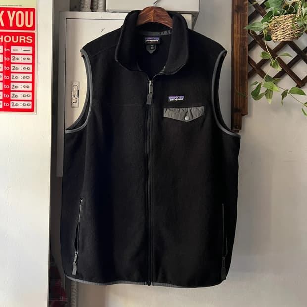 [XL]파타고니아 신칠라 블랙 플리스 베스트