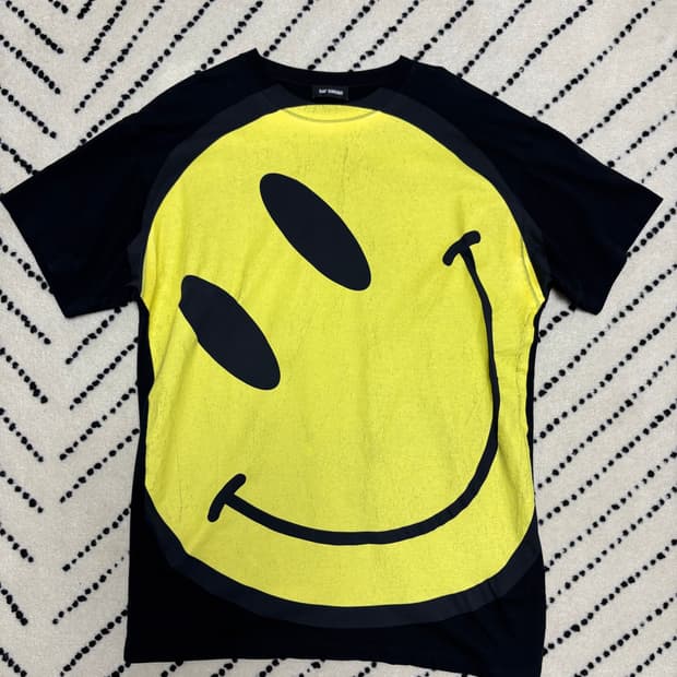 Raf simons 스마일 티