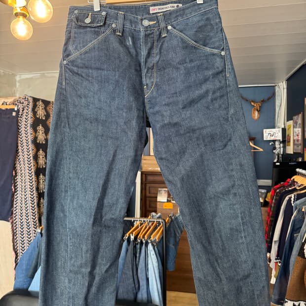  levi.s 엔지니어드 32