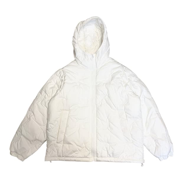 아디다스 화이트 빅트레포일 리프트 퍼프 패딩