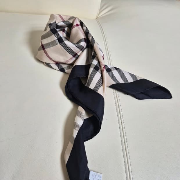 버버리정품 실크스카프 90x90