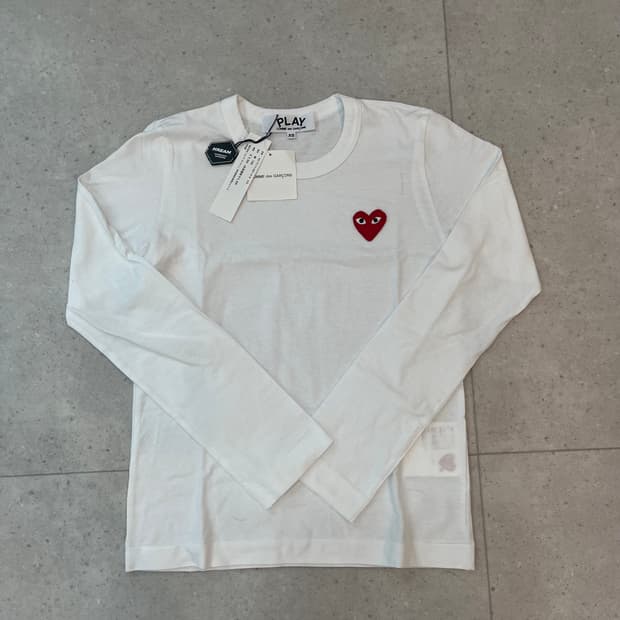 (오늘만) 꼼데가르송 여성 롱슬리브 새상품