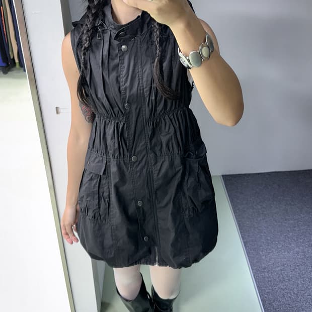 black shirring hood zip jacket