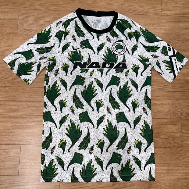 나이키 나이지리아 프리매치 반팔져지 (민트급)