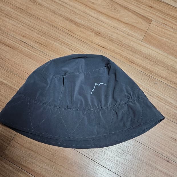 케일 버킷햇