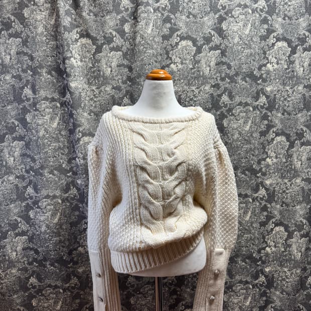 blumin 블루민 꽈배기 니트 (새제품)