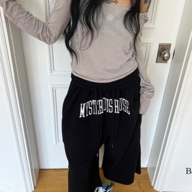 더미스테리어스호텔 린넨 스퀘어 탑