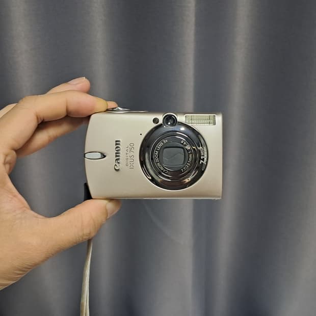 캐논 익서스 IXUS 750 빈티지 디지털 카메라