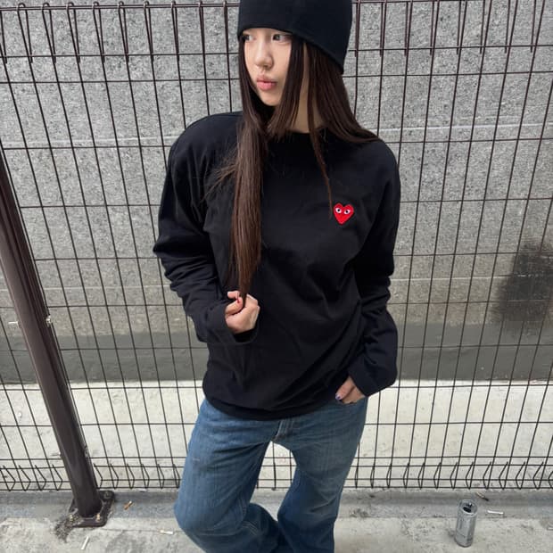 꼼데가르송 플레이 블랙 하트 긴팔티