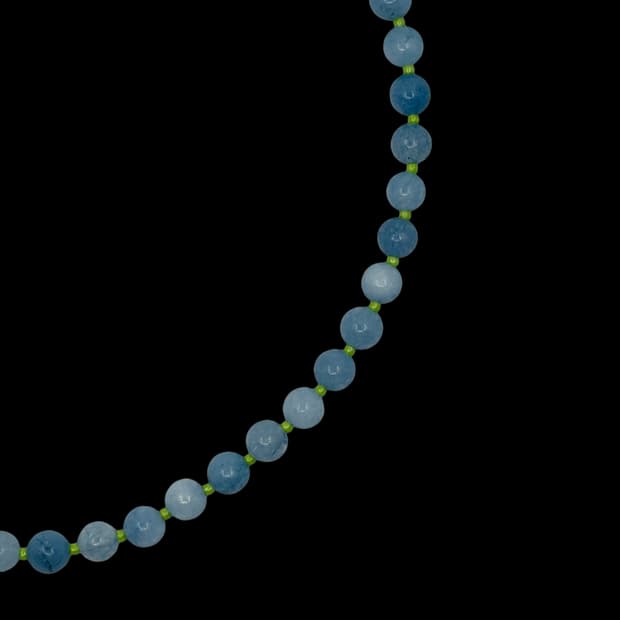 Airy lime necklace